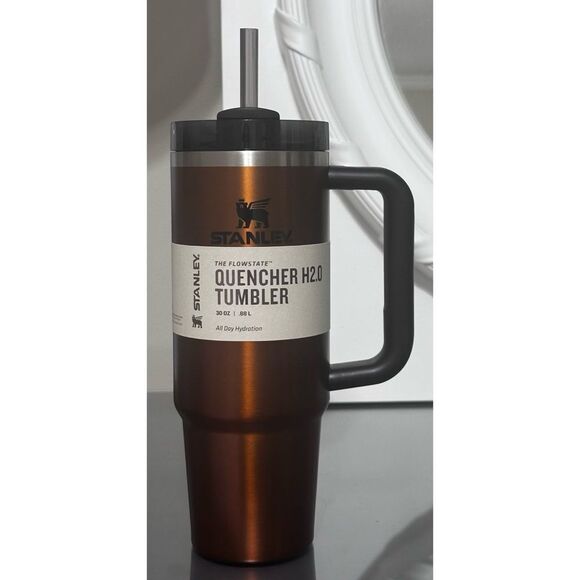 Stanley Quencher H2.0 FlowState 30oz Tumbler, MAPLE GLOW - Picture 1 of 4